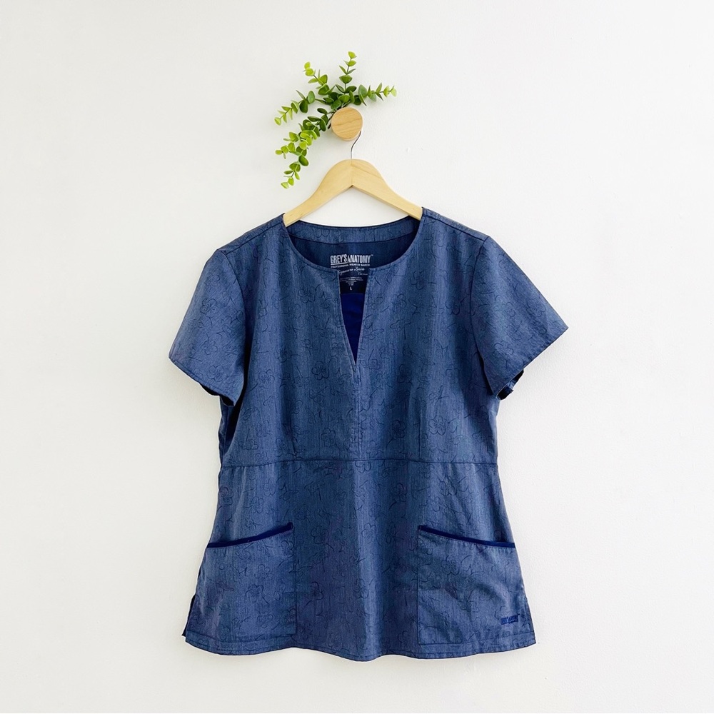 Grey’s Anatomy Professional Wear By Barco Blue Floral Scrubs Top